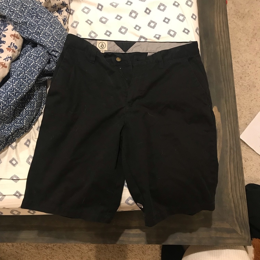 Volcom shorts